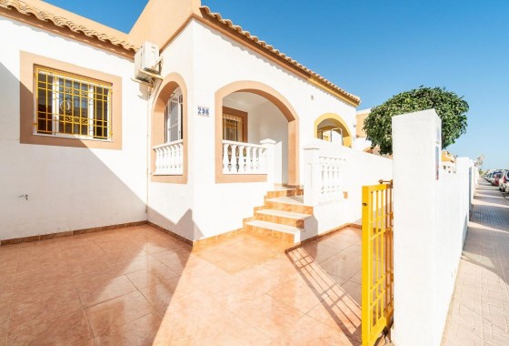 House - Sale - Torrevieja* - El limonar