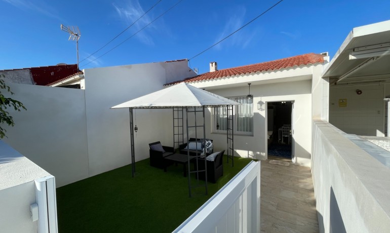 House - Sale - Torrevieja* -
                Torretas