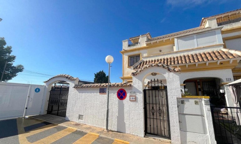 House - Sale - Torrevieja -
                Torrevieja