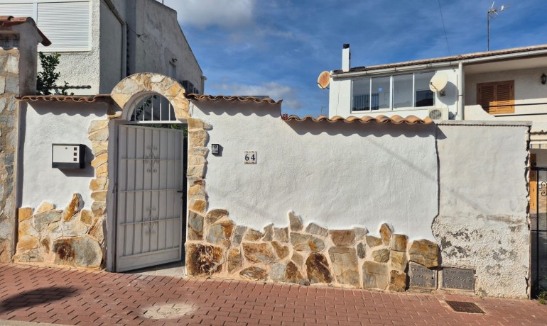 Huis - Herverkoop - Torrevieja* -
                LOS BALCONES - LOS ALTOS