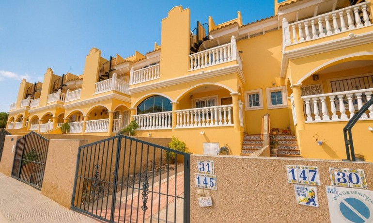 Maison - Revente - Algorfa -
                Montemar