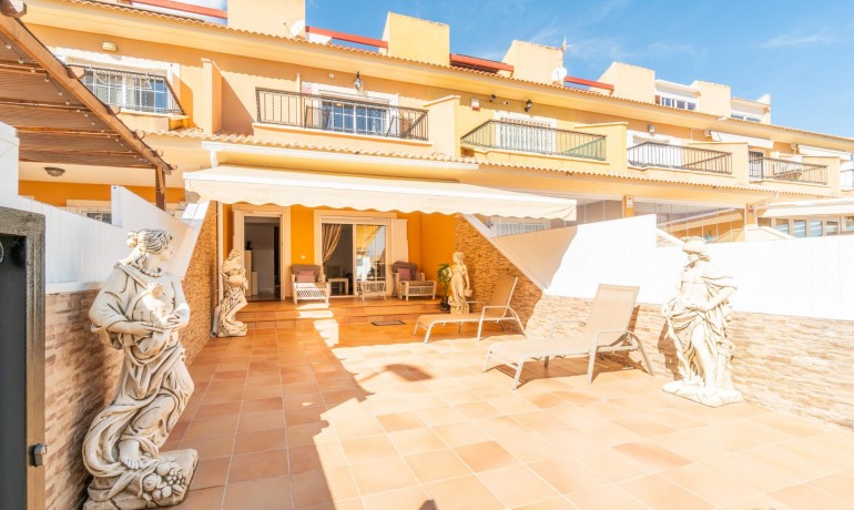 Maison - Revente - Orihuela Costa* -
                Villamartin