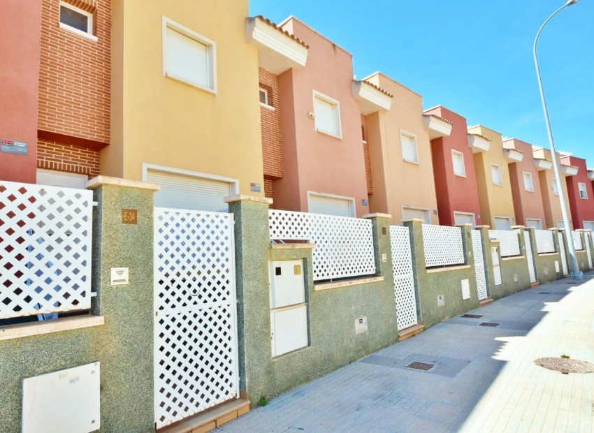 New Build - Townhouse -
Orihuela* - Bigastro*