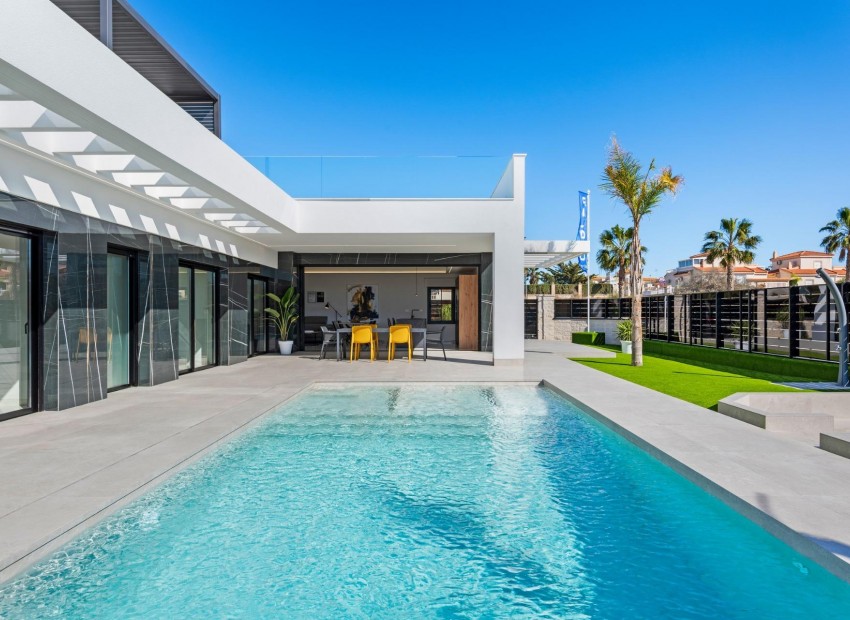 New Build - Villa -
Algorfa* - La Finca Golf