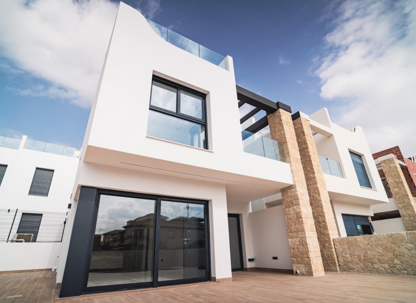 New Build - Villa -
Orihuela Costa* - Punta Prima