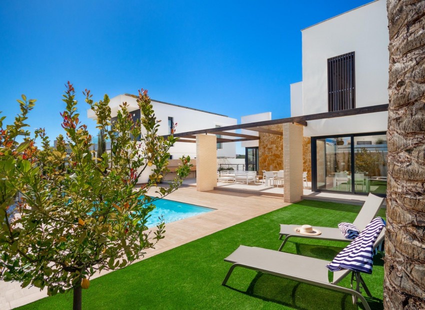 Nieuwbouw - Villa -
Orihuela Costa* - Campoamor