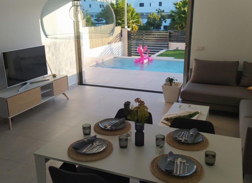 Nieuwbouw - Villa -
Orihuela Costa* - Pau 8*