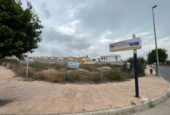 Plot - Herverkoop - La Marina* - San Fulgencio*