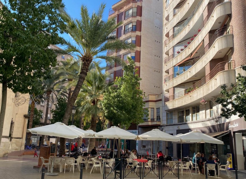 Revente - Appartement -
Elche - Centro