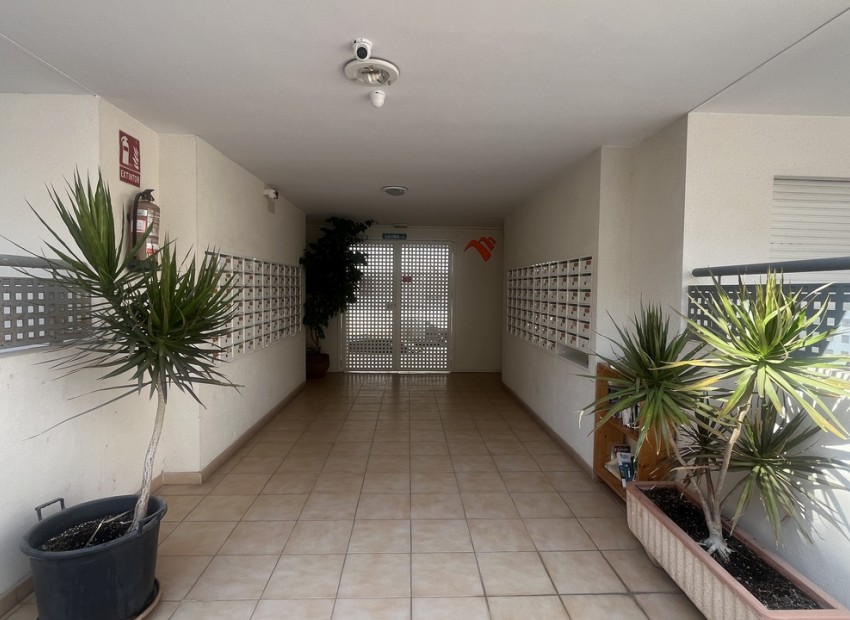 Revente - Appartement / Flat -
Almoradi