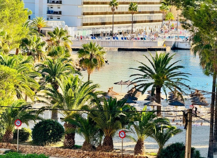 Revente - Appartement / Flat -
Cala Vinyes - Calvià