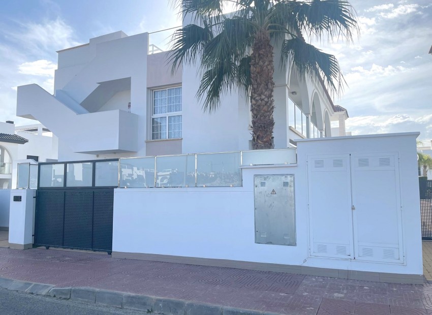 Revente - Appartement / Flat -
Cuidad Quesada* - Doña Pepa