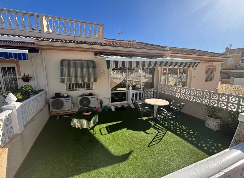 Revente - Appartement / Flat -
Cuidad Quesada* - Doña pepa