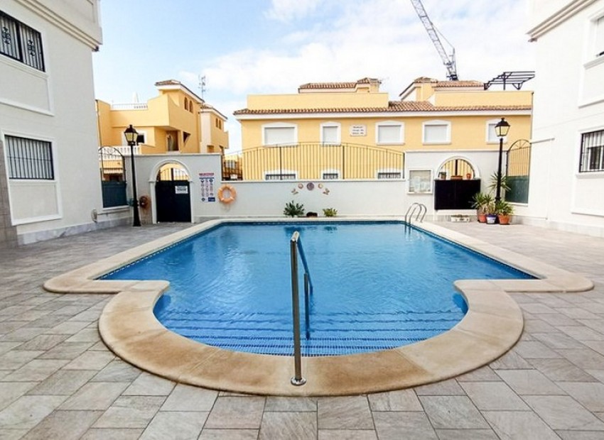 Revente - Appartement / Flat -
Formentera del Segura - Formentera - Village