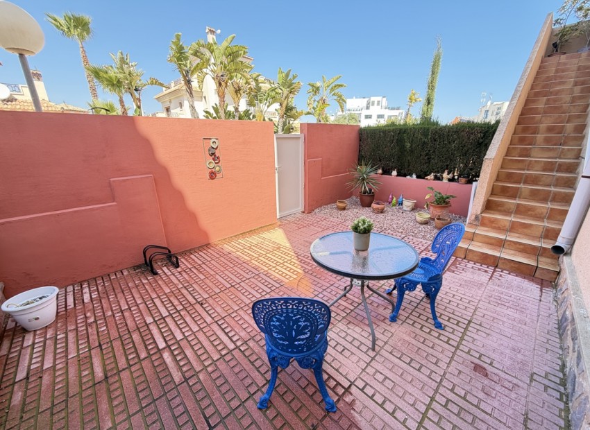 Revente - Appartement / Flat -
La Zenia