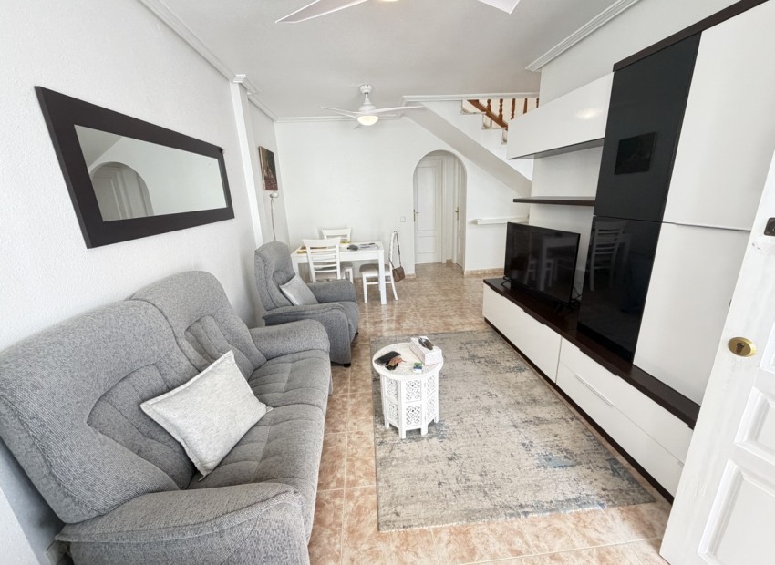 Revente - Appartement / Flat -
La Zenia
