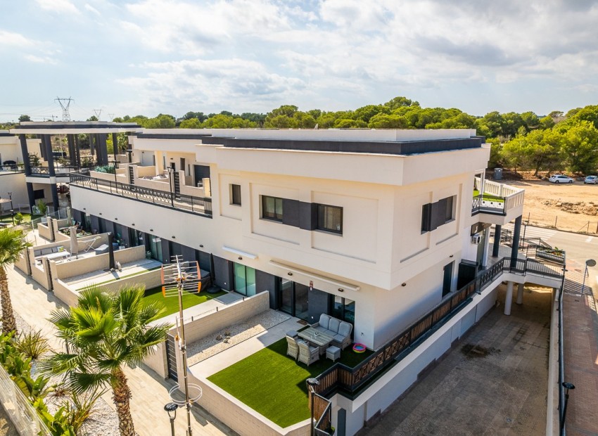 Revente - Appartement / Flat -
Lo Crispin