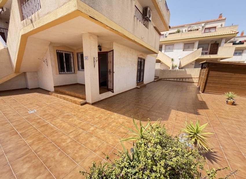 Revente - Appartement / Flat -
Orihuela Costa - La Zenia