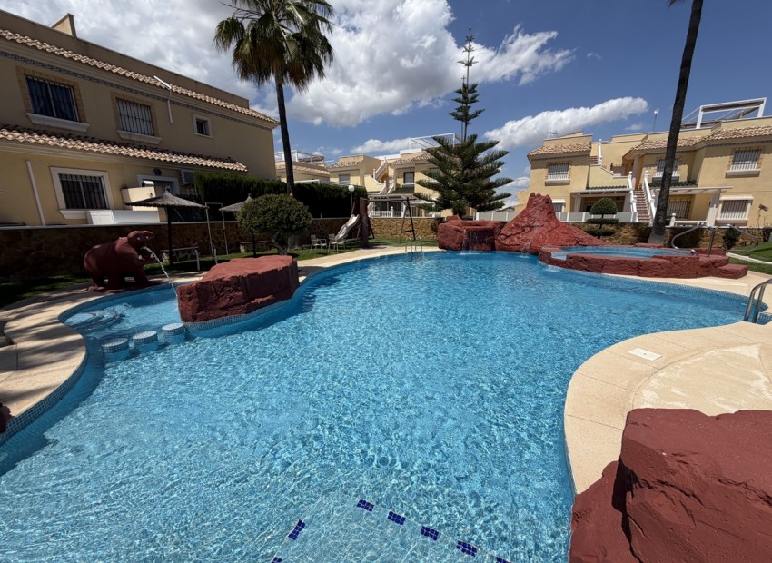 Revente - Appartement / Flat -
Orihuela Costa - Los Dolses