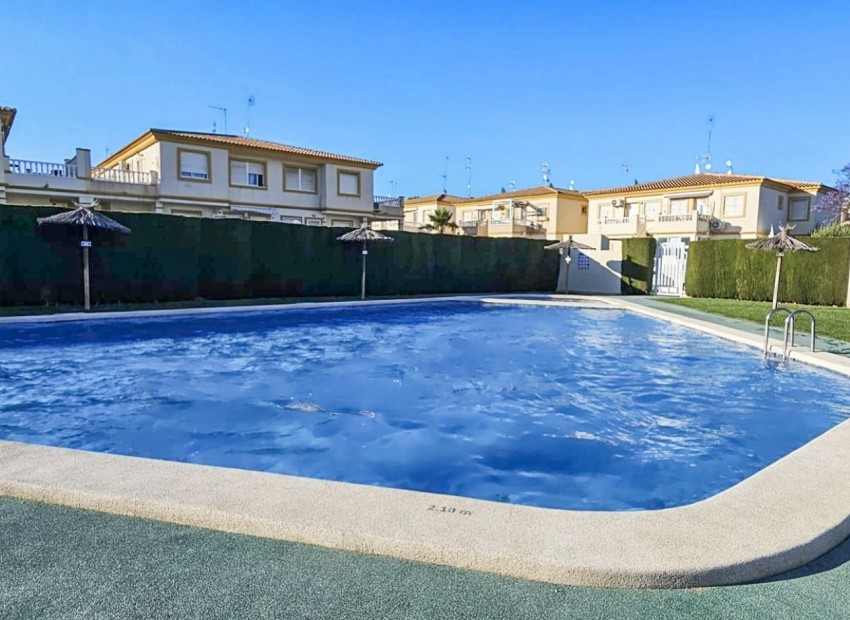 Revente - Appartement / Flat -
Orihuela Costa - Playa Flamenca