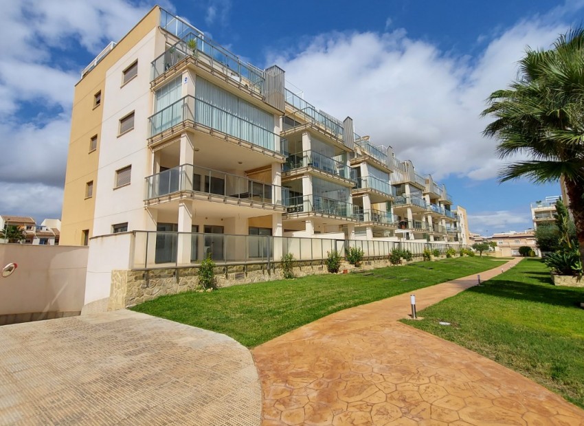 Revente - Appartement / Flat -
Orihuela Costa* - Villamartín