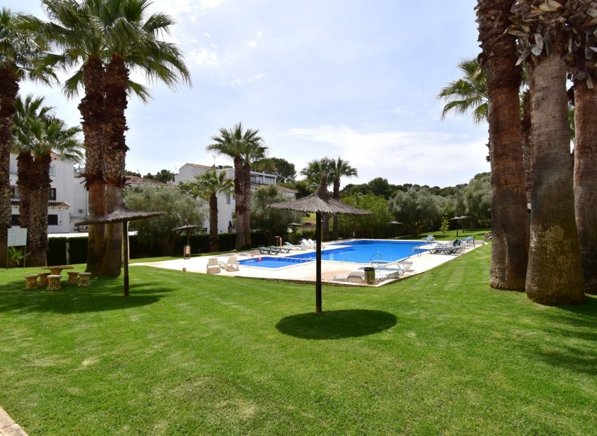 Revente - Appartement / Flat -
Orihuela Costa - Villamartin