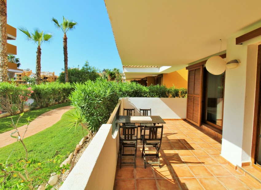 Revente - Appartement / Flat -
Punta Prima* - Punta Prima