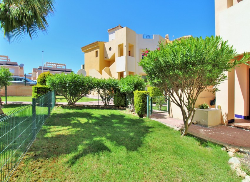 Revente - Appartement / Flat -
Punta Prima* - Punta Prima