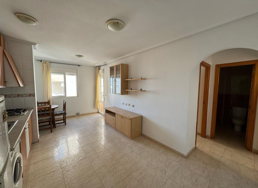 Revente - Appartement / Flat -
Torrevieja* - El molino