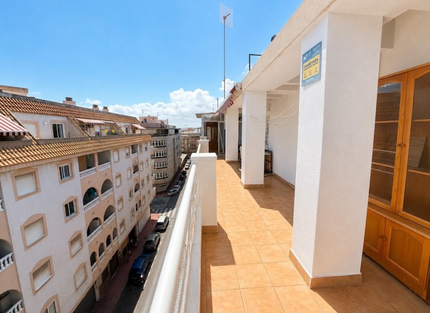 Revente - Appartement / Flat -
Torrevieja* - Estacion de autobuses