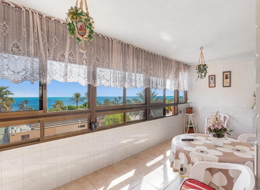 Revente - Appartement / Flat -
Torrevieja* - La Mata