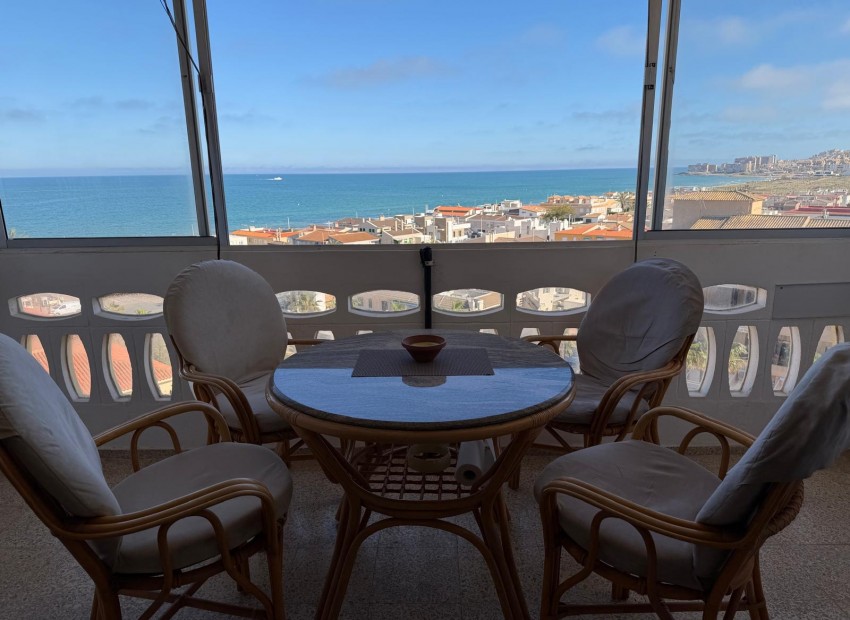 Revente - Appartement / Flat -
Torrevieja* - La Mata