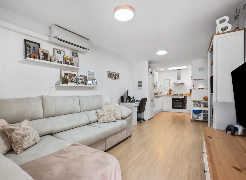 Revente - Appartement / Flat -
Torrevieja* - La Siesta