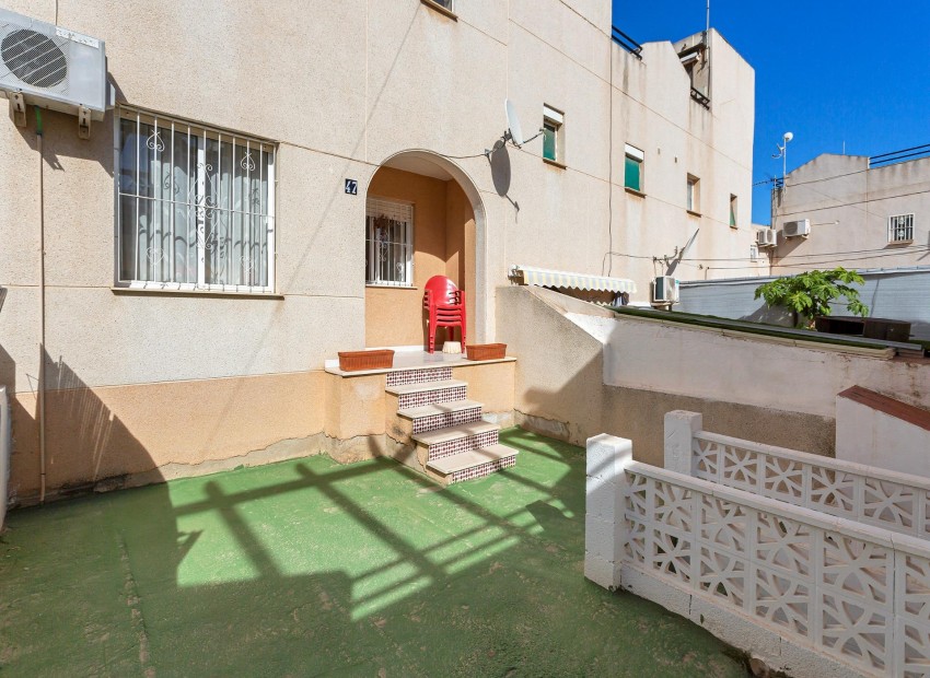 Revente - Appartement / Flat -
Torrevieja* - Lago Jardin*