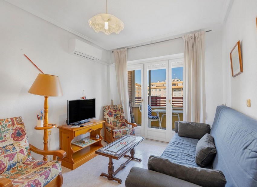Revente - Appartement / Flat -
Torrevieja* - Playa de los locos