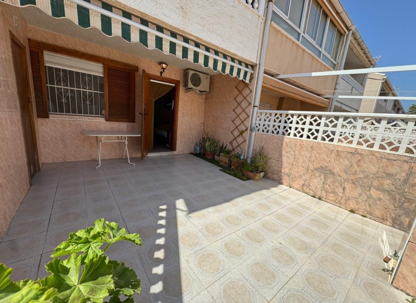 Revente - Appartement / Flat -
Torrevieja* - Playa de los Naufragos