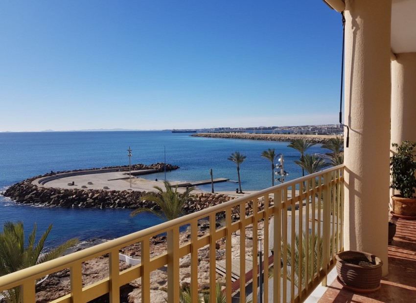 Revente - Appartement / Flat -
Torrevieja* - Playa Del Cura
