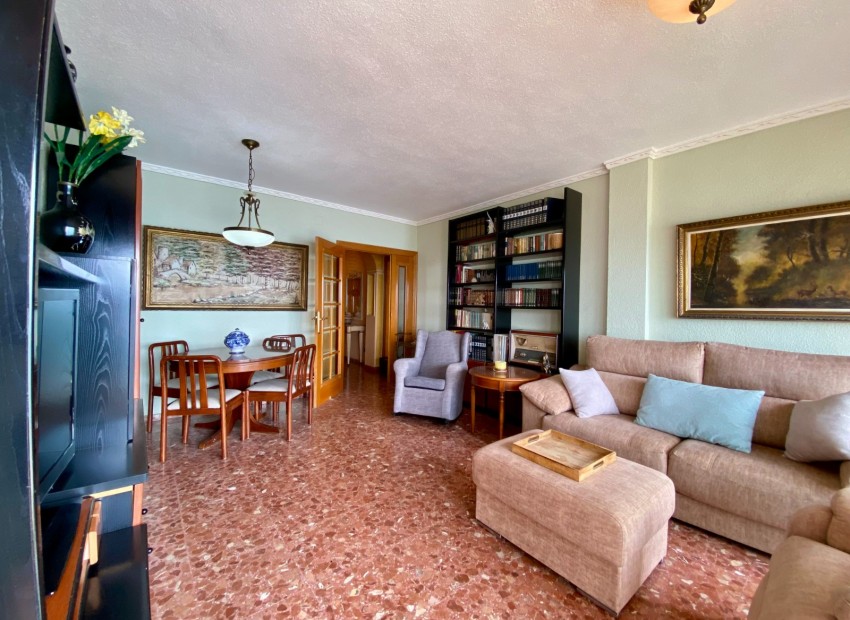 Revente - Appartement / Flat -
Torrevieja* - Playa Del Cura