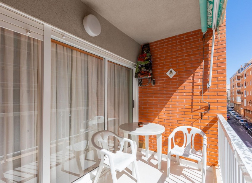 Revente - Appartement / Flat -
Torrevieja* - Playa del cura
