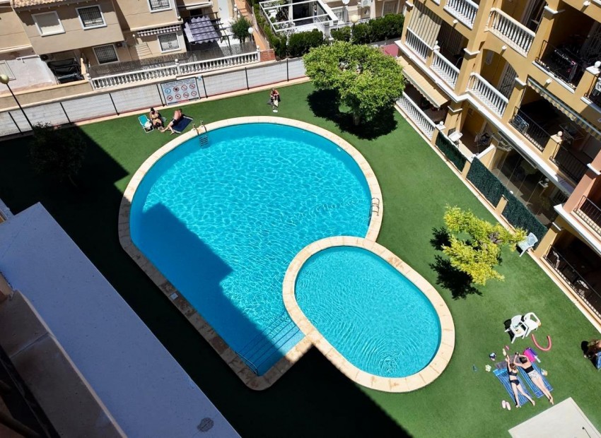 Revente - Appartement / Flat -
Torrevieja - Torreblanca