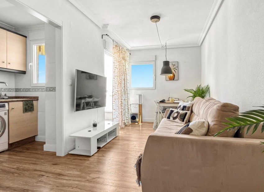 Revente - Appartement / Flat -
Torrevieja - Torrevieja - Centre