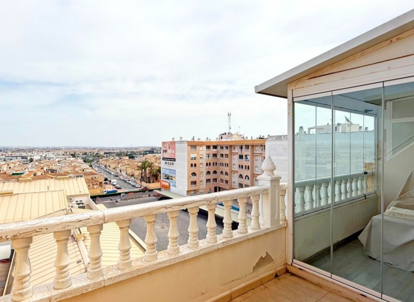 Revente - Appartement / Flat -
Torrevieja