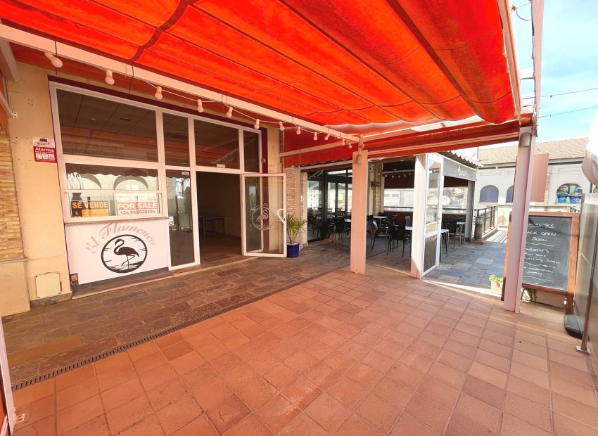 Revente - Commercial -
Algorfa* - La Finca Golf