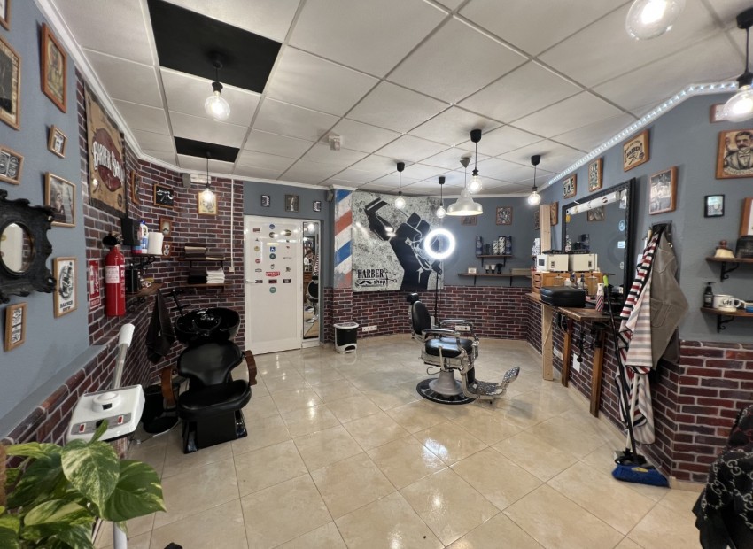 Revente - Commercial -
Guardamar del Segura* - Guardamar del Segura