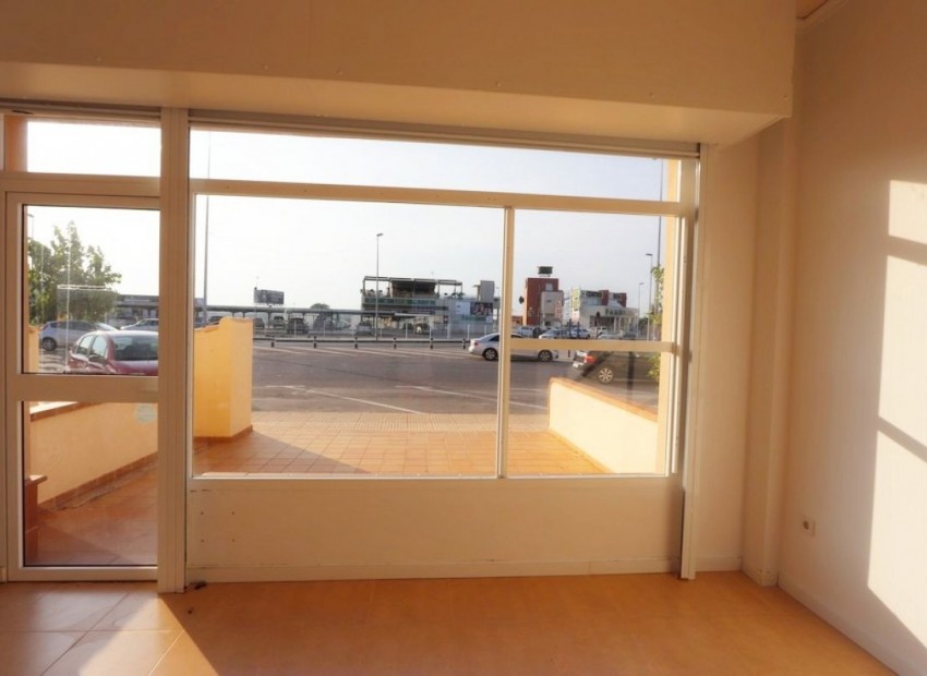 Revente - Commercial -
Orihuela Costa* - Agua Marina