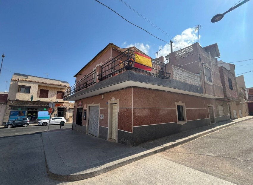 Revente - Maison -
Algorfa* - Algorfa