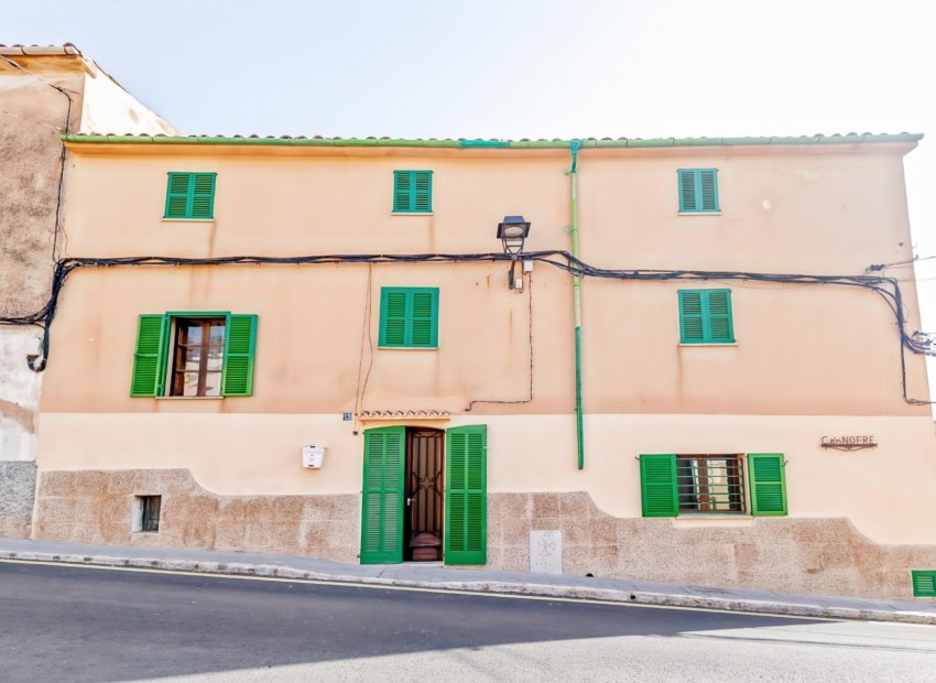 Revente - Maison -
ANDRATX