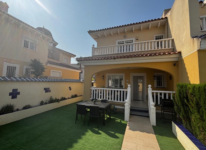 Revente - Maison -
Cuidad Quesada* - Ciudad Quesada