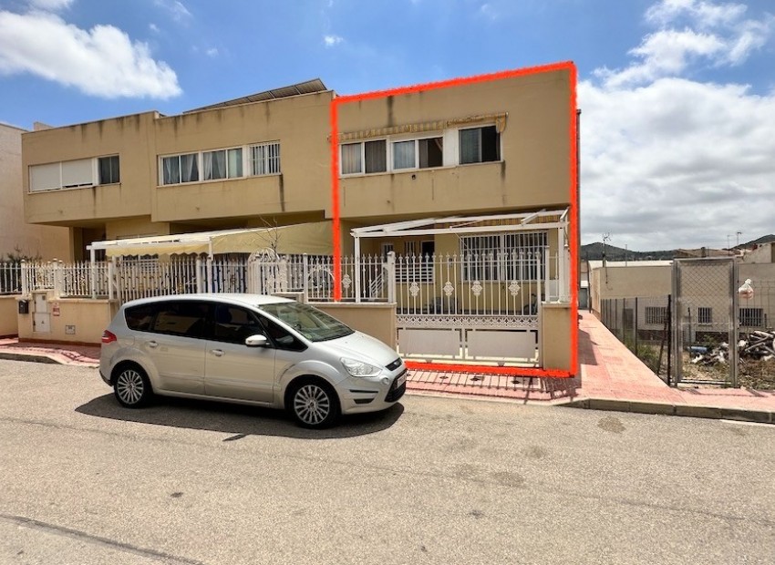 Revente - Maison -
Hondon de los frailes - Hondon de los Frailes*