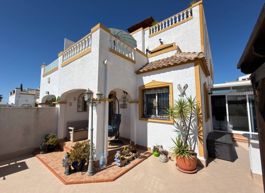 Revente - Maison -
Los Montesinos - Entre Naranjos / Vistabella Golf